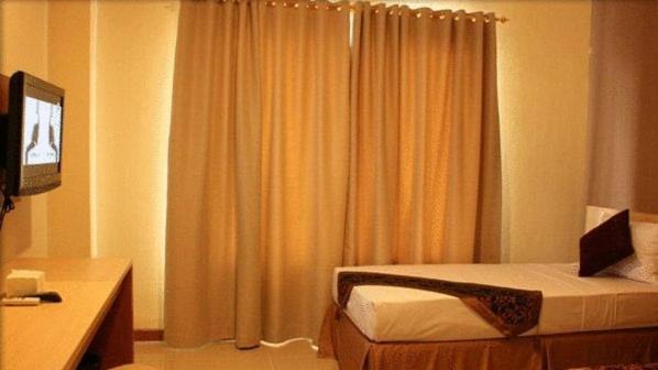 Hotel Delta Sinar Mayang Sidoarjo Kamer foto